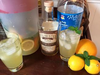 Sparkling Bourbon Lemonade